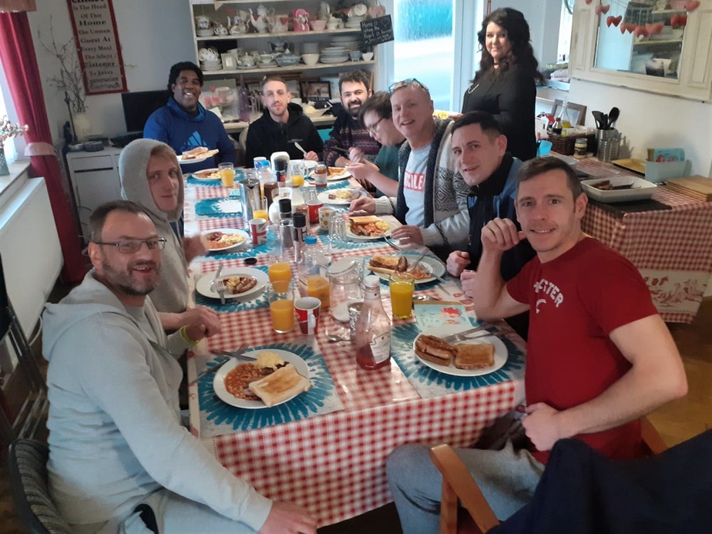 e675ab5a-36eb-4479-9ce5-0d22e3acb908